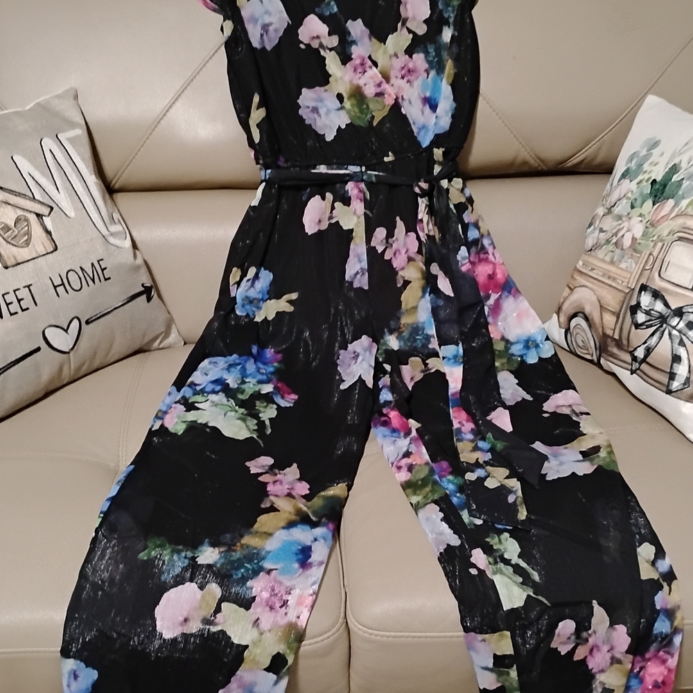 Chic Floral Black Jumpsuit